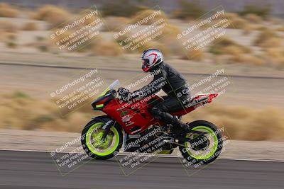 media/Dec-17-2022-SoCal Trackdays (Sat) [[224abd9271]]/Bowl Exit Speed (145pm)/